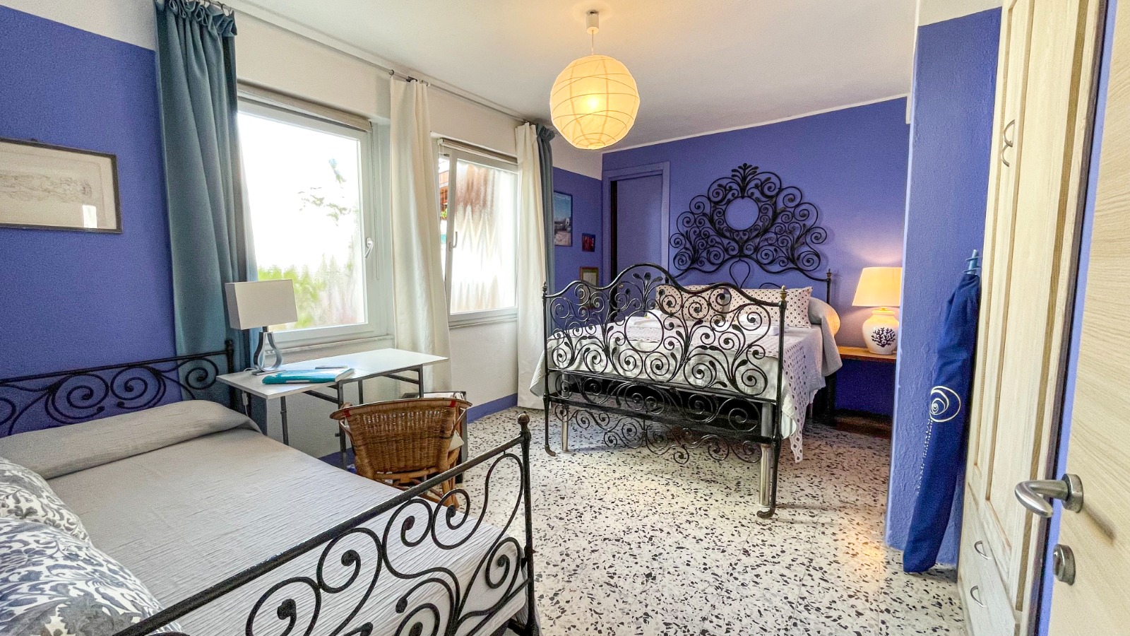 Camera Blu — B&B Domus de Janas