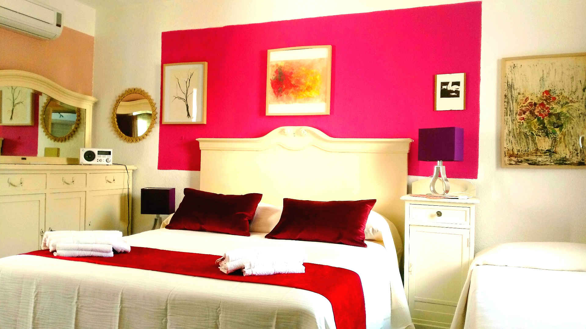 Camera Rosa — B&B Domus de Janas